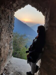 Watching Sunset standing in an arch at Pari Mahal, Srinagar, nature and beauty of kashmir, sunset in kashmir, Navneet Virk, Navneet Kaur Virk Photographer